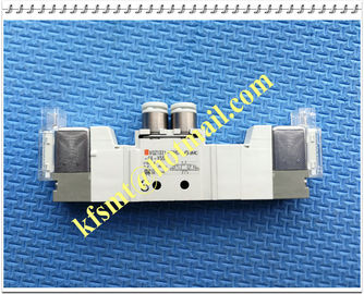 0.2 ~ 0.7MPA SMC Solenoid Valve N510063838AA CM402 / CM602 Valve VQZ1321-5M01-C6-X555